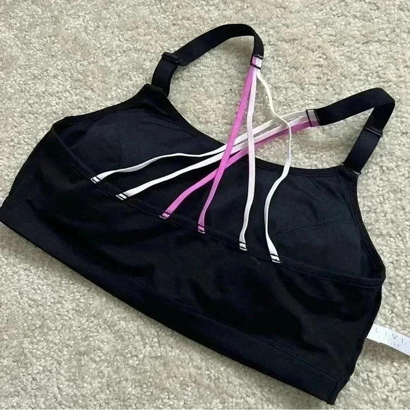Livi Active Lane Bryant Bra Sz 18 40 D Pink Strap Back Black Low Impact Wireless - Picture 3 of 12